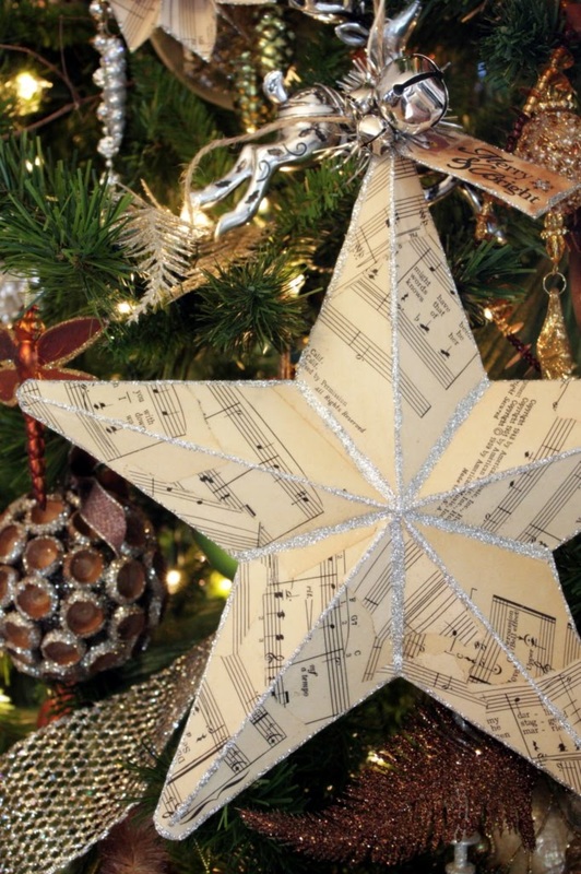 Music Paper Christmas Star tutorial from Sweet Something Designs