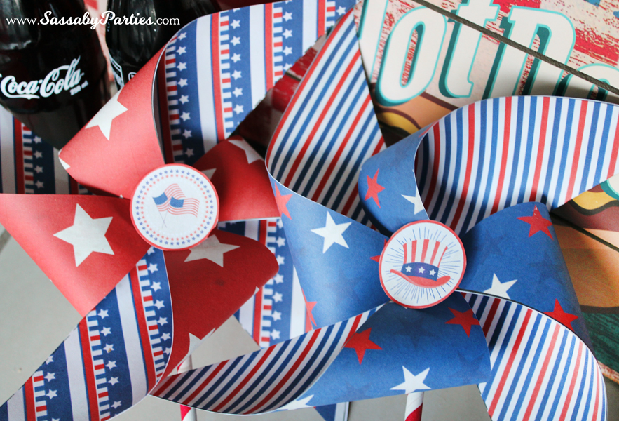 4th of July Free Printable vintage style Pinwheels. Grab them at the Sassaby Parties Blog! www.sassabyparties.com